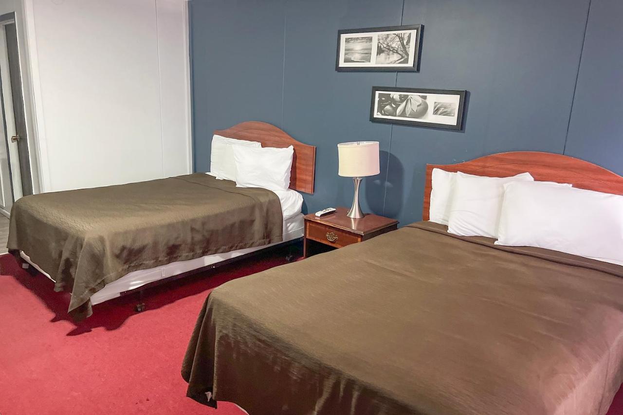 Oyo Hotel Colby, Ks Dış mekan fotoğraf